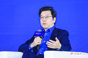 李开复：AI行业正在回归商业本质，技术公司要有服务心态落地为王