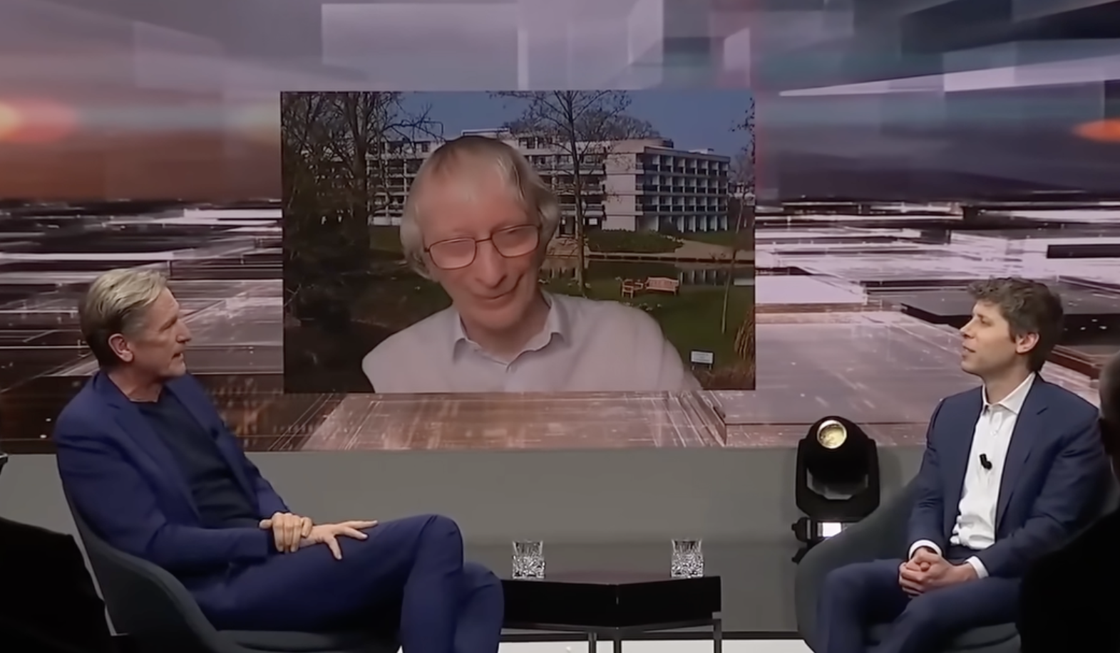 奥特曼和量子计算奠基人讨论GPT-8