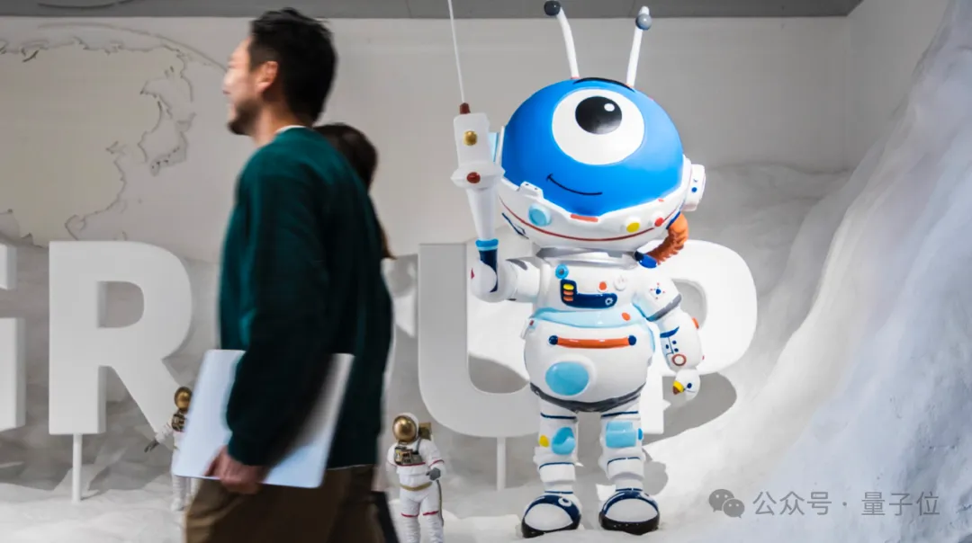 大厂AI新战场:AQ狂飙,蚂蚁押注大健康赛道 大厂AI新战场:AQ狂飙,蚂蚁押注大健康赛道