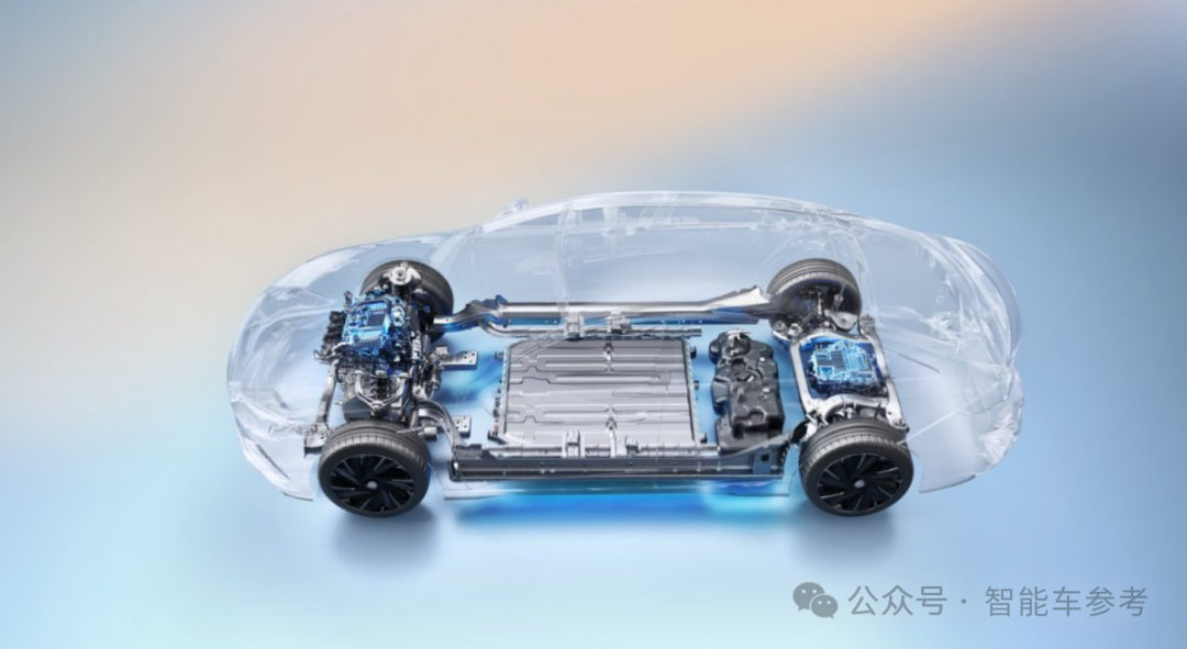 首款激光雷达合资混动轿车！全球首发Momenta R6飞轮大模型，首创不停车一键泊入