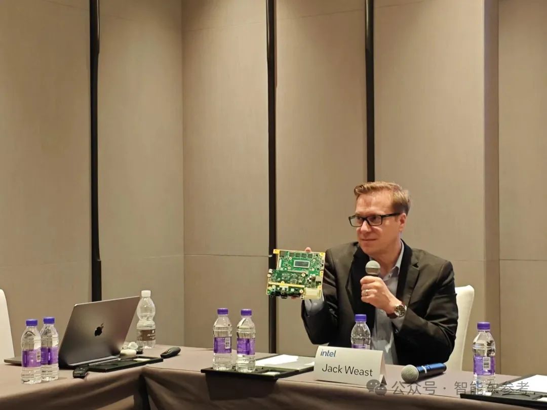 英特尔汽车部总部落户北京！团队规模不设上限，芯粒技术是杀手锏