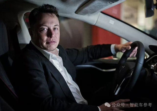 7小时0接管！特斯拉发布史上最长FSD演示，马斯克承诺升级自动充电，开车还能像打游戏