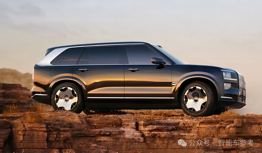 吉利半年报喜人，但热搜是高管为“背刺车主”道歉