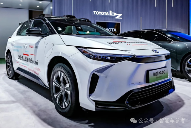 港股迎来Robotaxi第一股!小马和文远同日开启招股