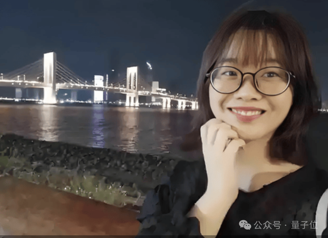 罗福莉C位亮相小米,离职DeepSeek后首次官宣 罗福莉C位亮相小米,离职DeepSeek后首次官宣