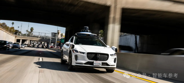 Waymo数据意外曝光:2500台车每周45万订单,重返全球第一