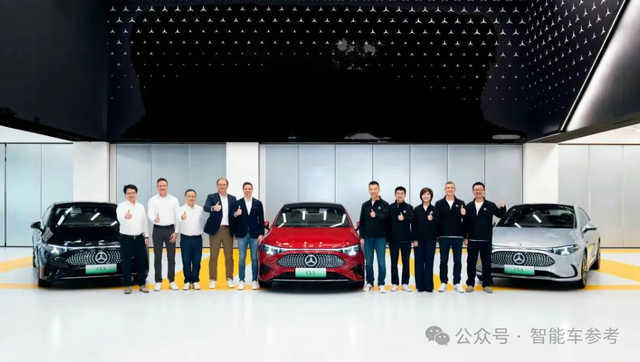 奔驰13亿砸向重庆AI明星！身体还德国，灵魂得中国