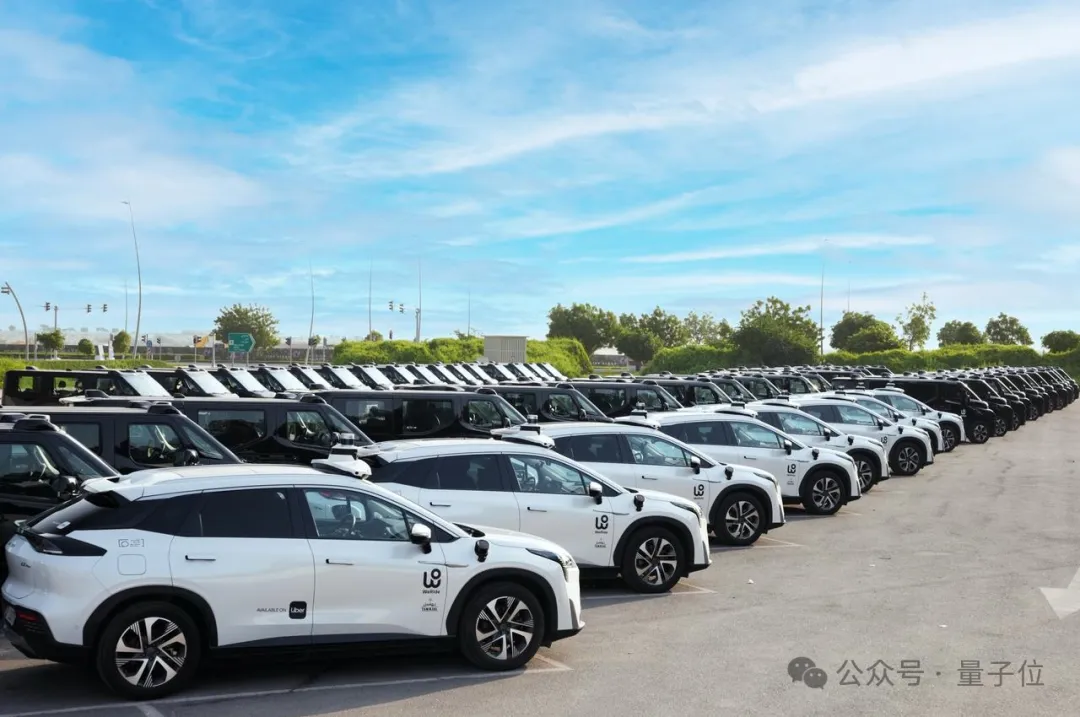 对话韩旭：双重上市后，英才校招300万起步