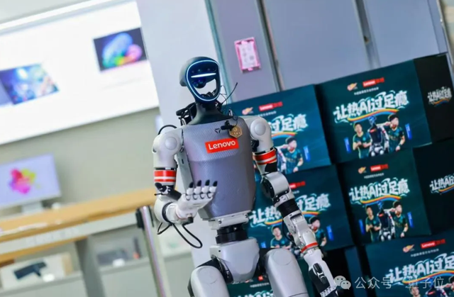 AI把PC天花板打破了 AI把PC天花板打破了