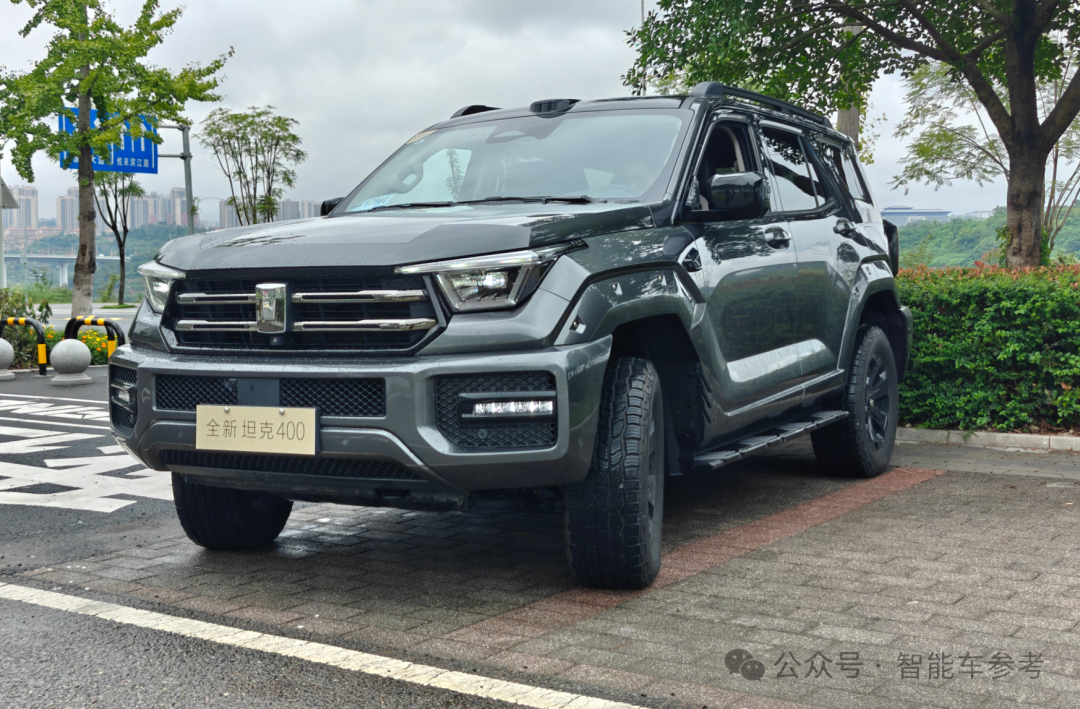 25万起,坦克400智能家用拉满,辅助驾驶雨天重庆也好用