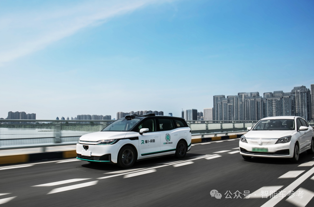 Uber打了个萝卜,数千台Robotaxi落地全球