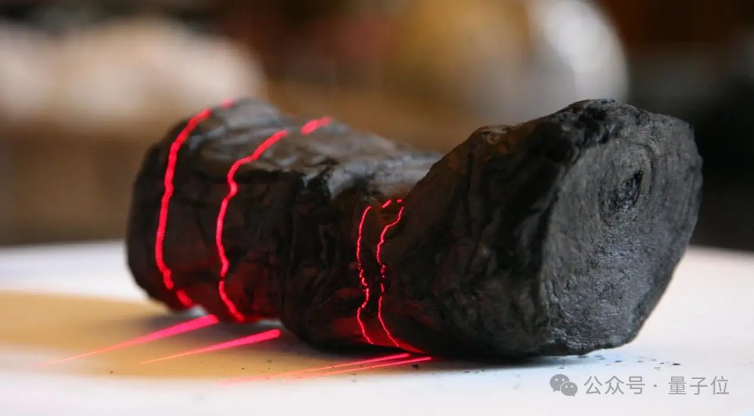 马斯克点赞SpaceX天才实习生:课余用AI破解上古卷轴,获Nature头版关注