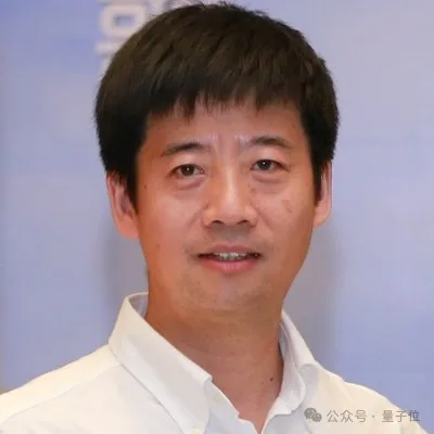 雷军下铺的兄弟,创业家务机器人 雷军下铺的兄弟,创业家务机器人