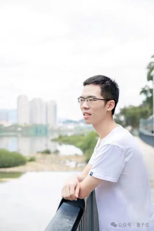 英伟达巧用8B模型秒掉GPT-5,开源了