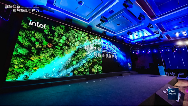 Opt1 每瓦性能提升2.6倍、机架密度升3倍,Intel 3开山之作不简单