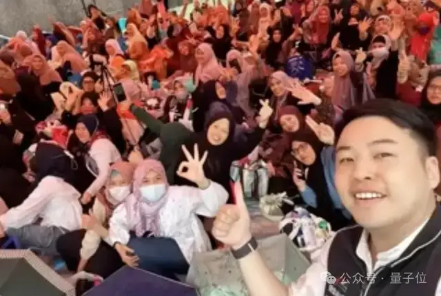 比NanoBanana更擅长中文和细节控制!兔展&北大Uniworld V2刷新SOTA 比NanoBanana更擅长中文和细节控制!兔展&北大Uniworld V2刷新SOTA