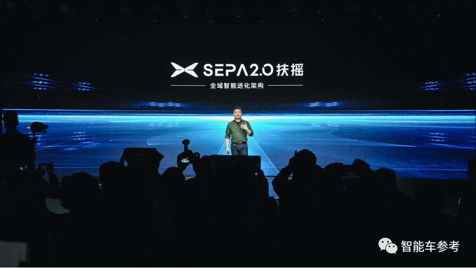 26万的小鹏G9，同样爆款，同样起死回生