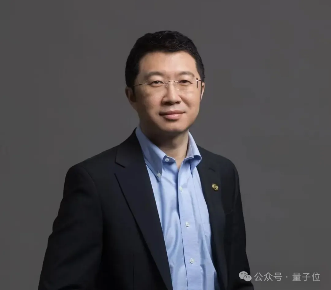 对话韩旭：双重上市后，英才校招300万起步