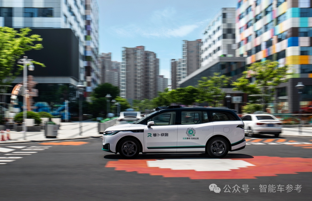 Uber打了个萝卜,数千台Robotaxi落地全球