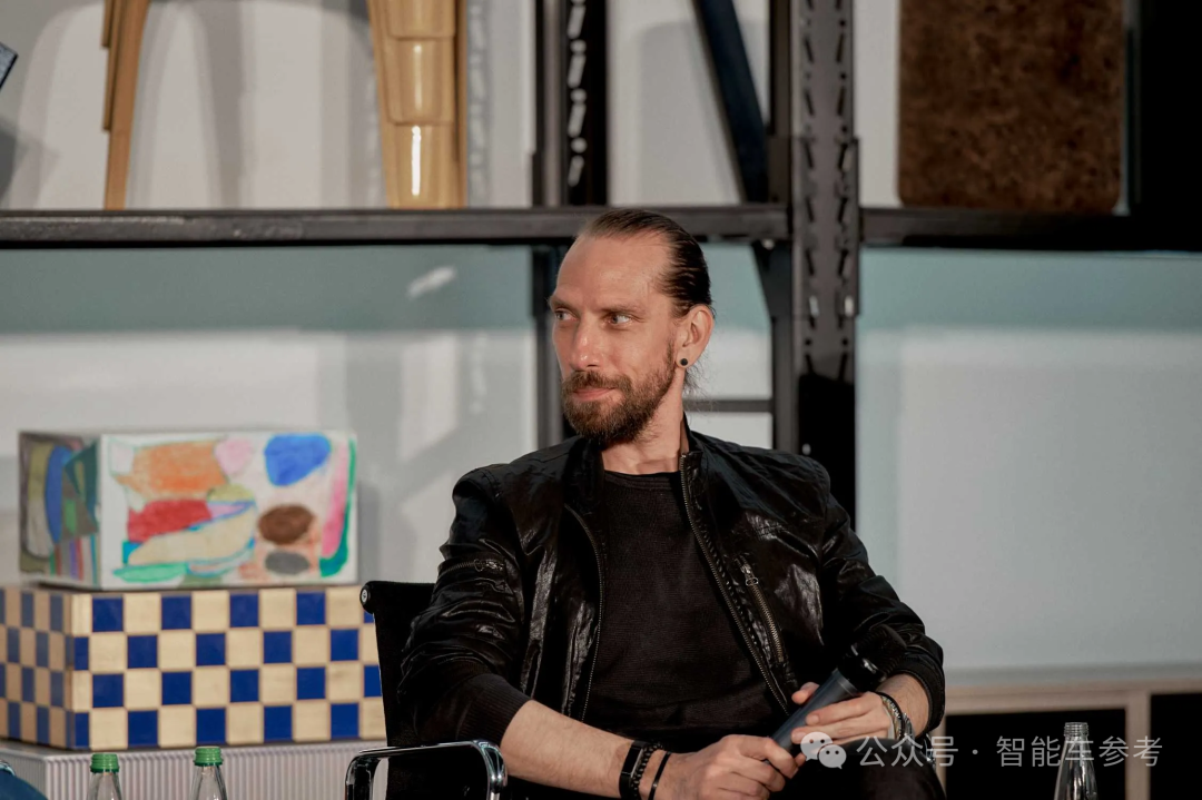 宝马大牛跳槽小米，前电车设计负责人，将向原下属汇报