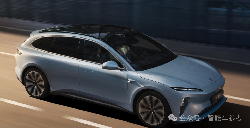 蔚来也降价了，靠换电技术省钱！李斌一夜涨粉18万