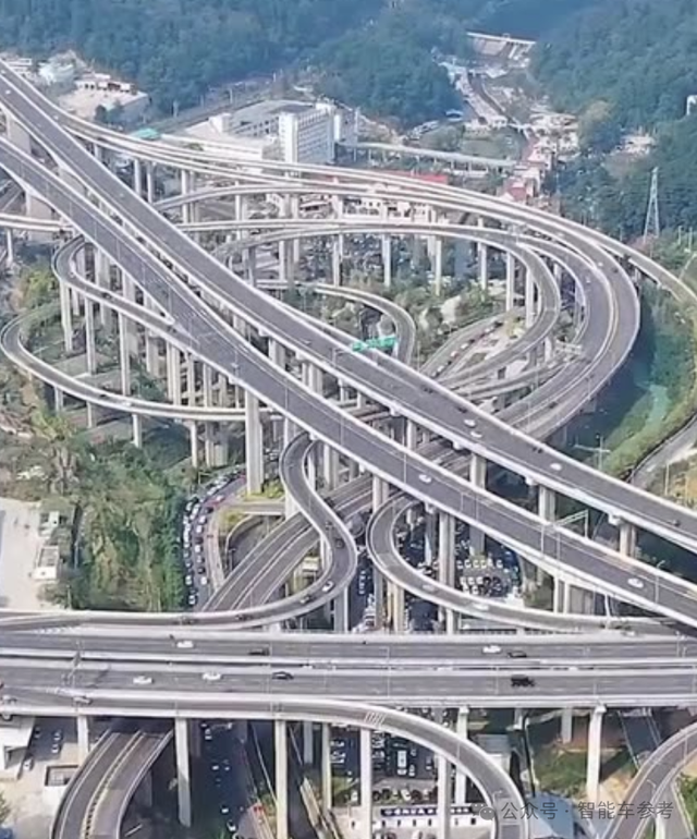 30万!长城首款端到端智驾车型上市,魏建军:就是第一,没有梯队