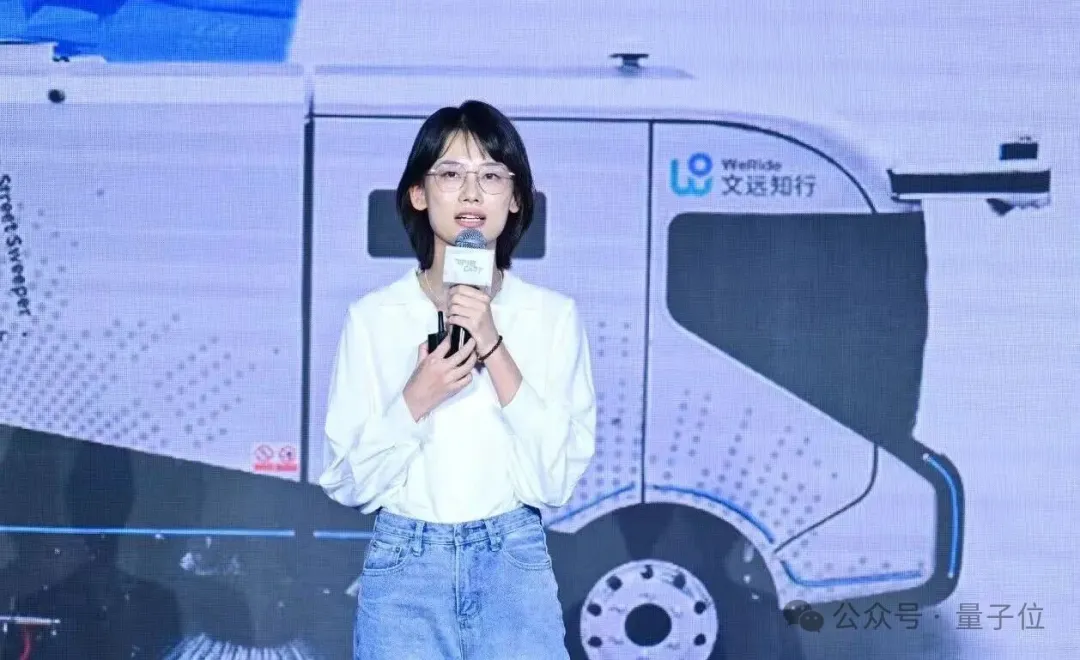 对话韩旭：双重上市后，英才校招300万起步