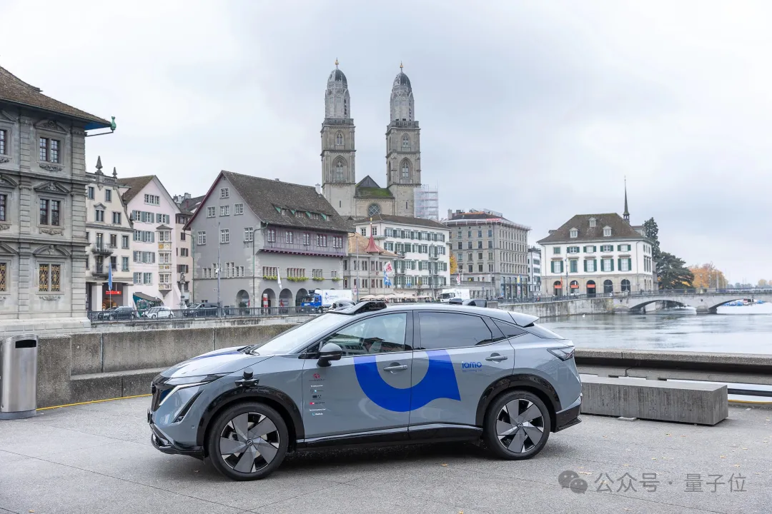 对话韩旭：双重上市后，英才校招300万起步