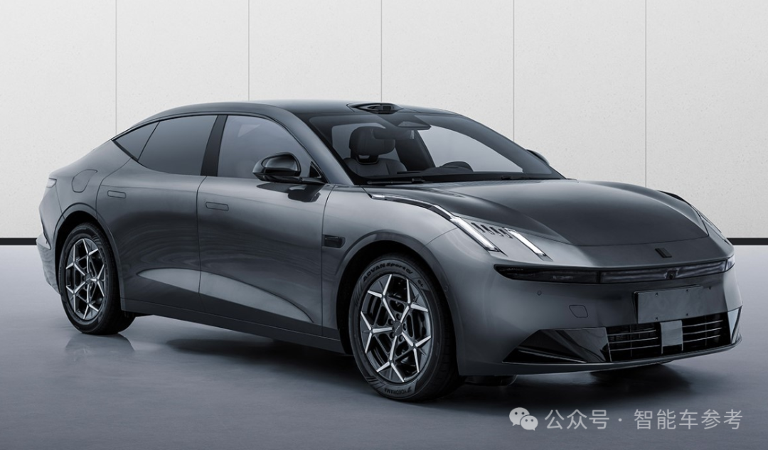 吉利半年报喜人，但热搜是高管为“背刺车主”道歉