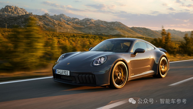 大家不再买保时捷,十年功勋CEO下岗了