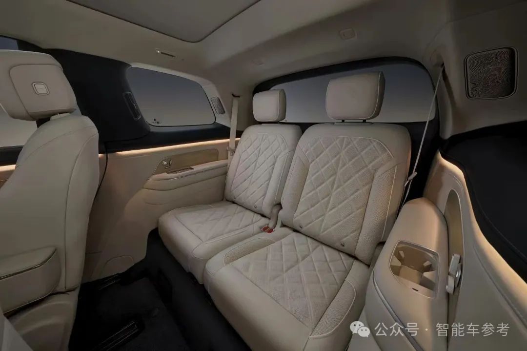 31万!蔚来开卖国产最大纯电SUV,网友排队给CEO李斌道歉