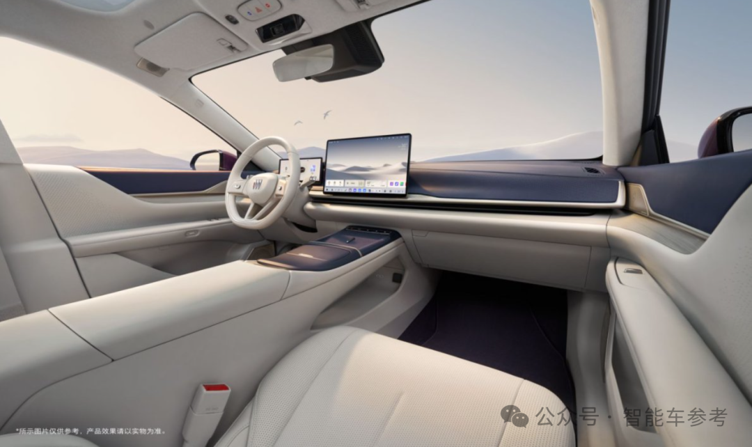 首款激光雷达合资混动轿车！全球首发Momenta R6飞轮大模型，首创不停车一键泊入